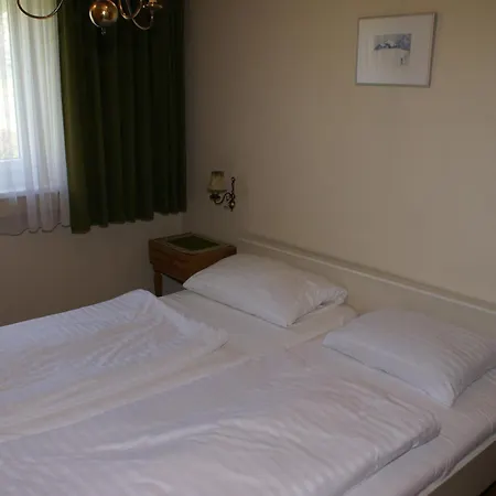 Appartementanlage Bach アパート